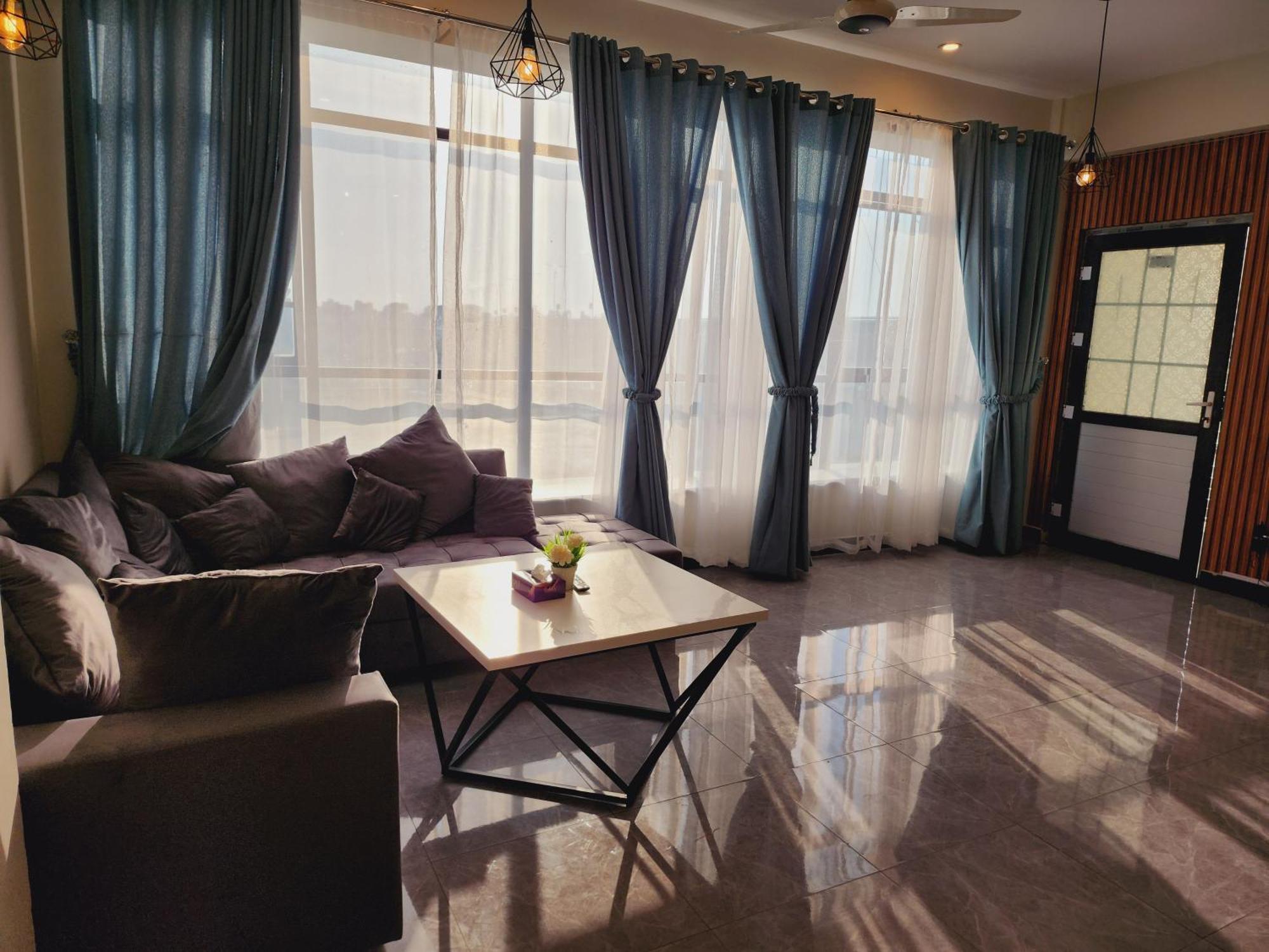 Motorway Majesty Suites Islamabad - Near Islamabad International Airport And Motorway Rom bilde