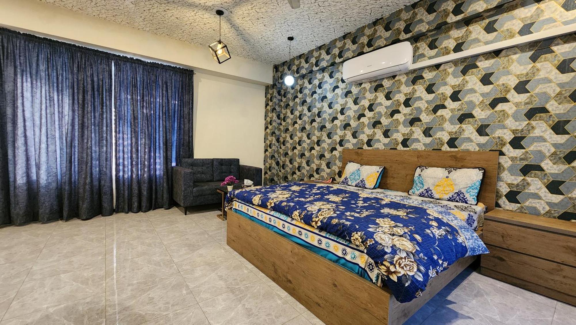 Motorway Majesty Suites Islamabad - Near Islamabad International Airport And Motorway Rom bilde