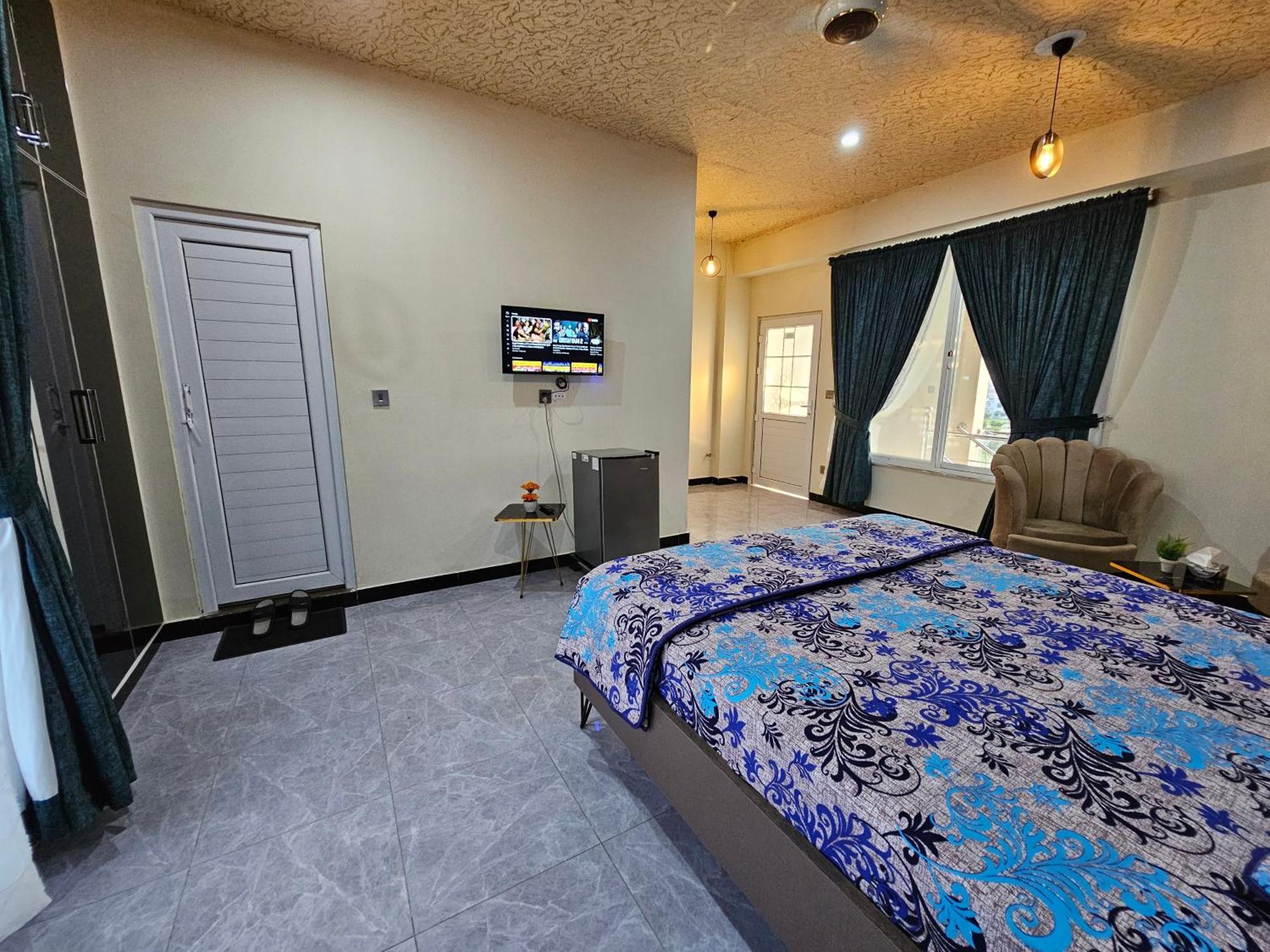 Motorway Majesty Suites Islamabad - Near Islamabad International Airport And Motorway Rom bilde