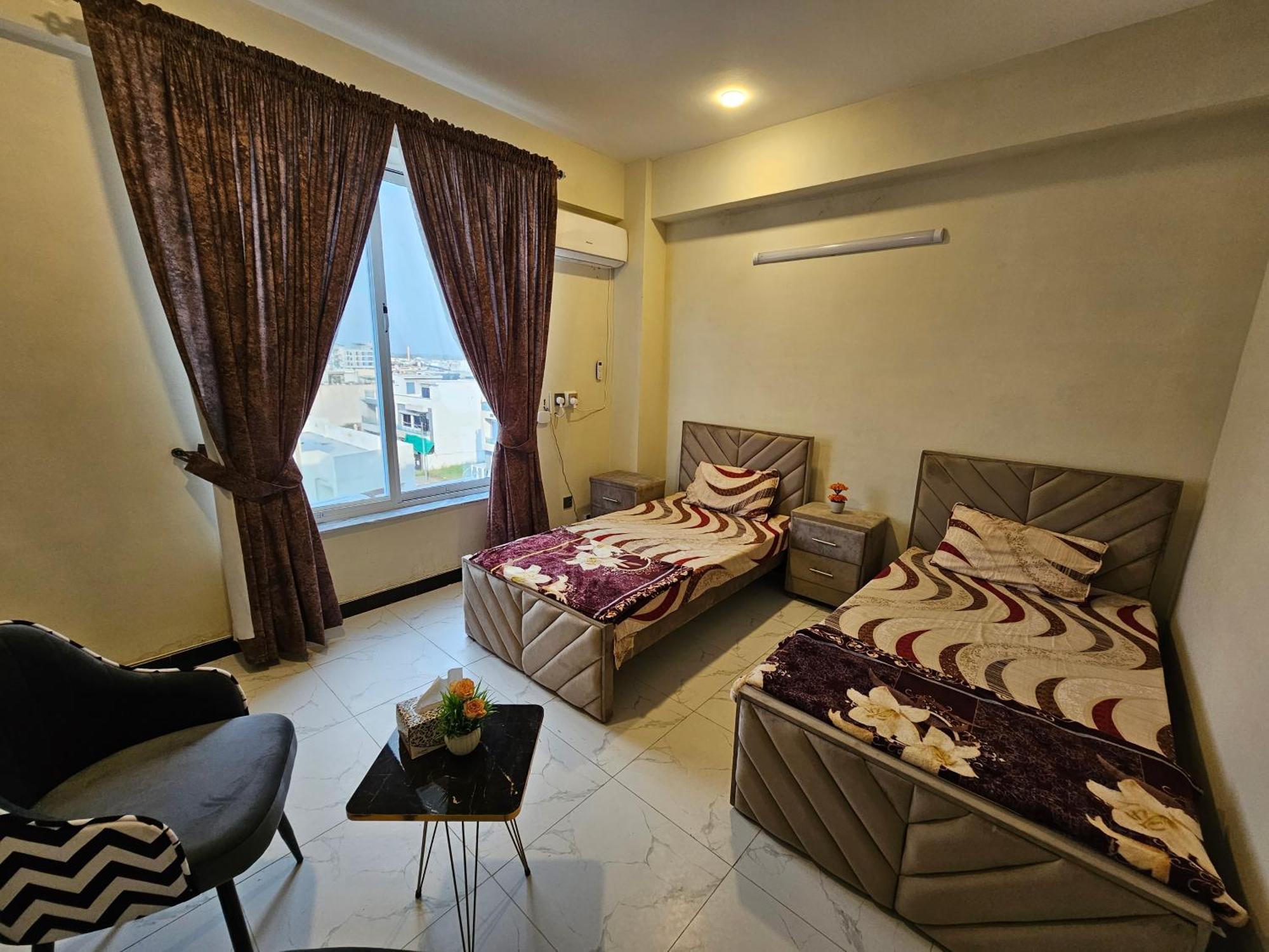 Motorway Majesty Suites Islamabad - Near Islamabad International Airport And Motorway Rom bilde
