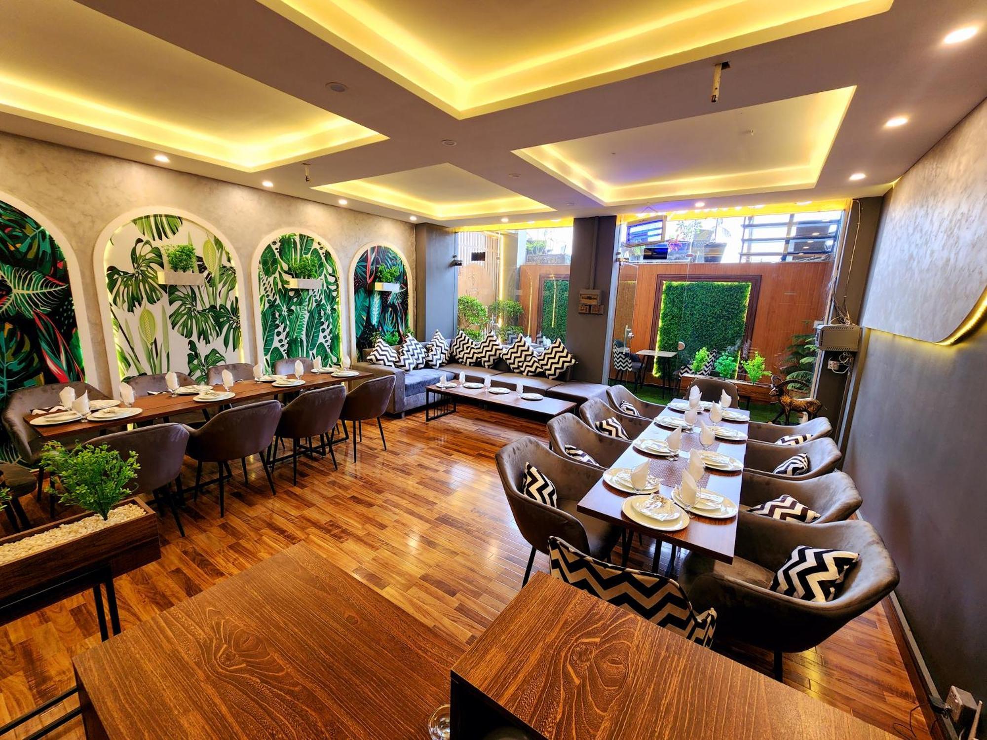 Motorway Majesty Suites Islamabad - Near Islamabad International Airport And Motorway Eksteriør bilde